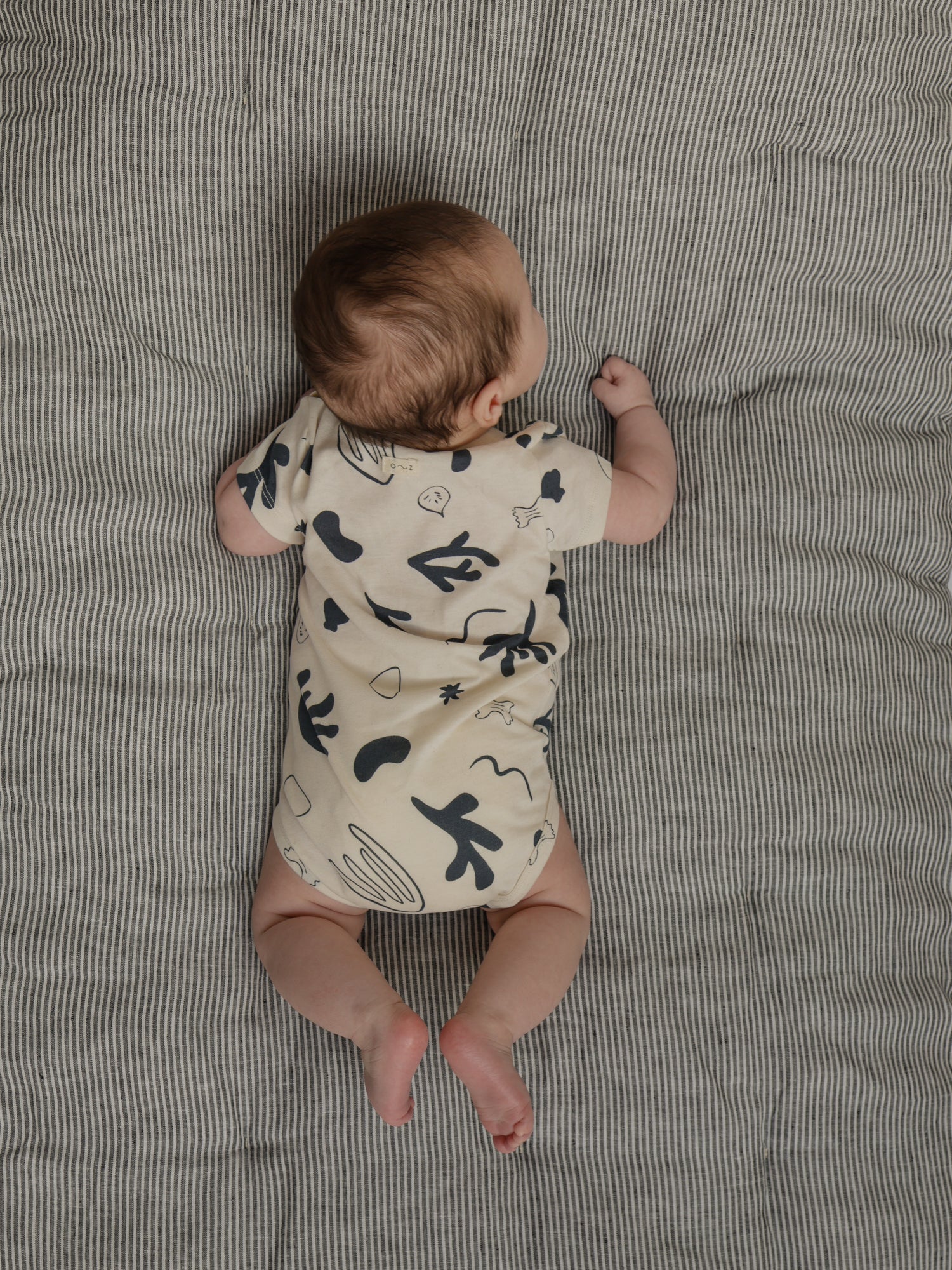 Capri Undyed Cotton Short Sleeve Bodysuit - Image 5